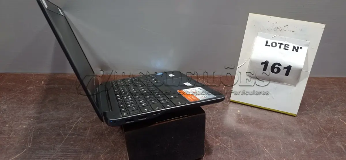 LOTE 161 - 01 CROMEBOOK LINHA CONNECT MEMORIA 2GB, 16GB E.MMC TELA DE 11.6’’ MARCA SAMSUNG SEM FONTE. (NO ESTADO) ATENÇÃO! FAZER A VISITAÇÃO ANTES DE ARREMATAR, NÃO SABEMOS SE FUNCIONA, LEILÃO NÃO TEM GARANTIA E NEM DEVOLUÇÃO, SUJEITO A POSSÍVEIS AVARIAS VISÍVEIS/OCULTAS E/OU AUSÊNCIA DE COMPONENTES.