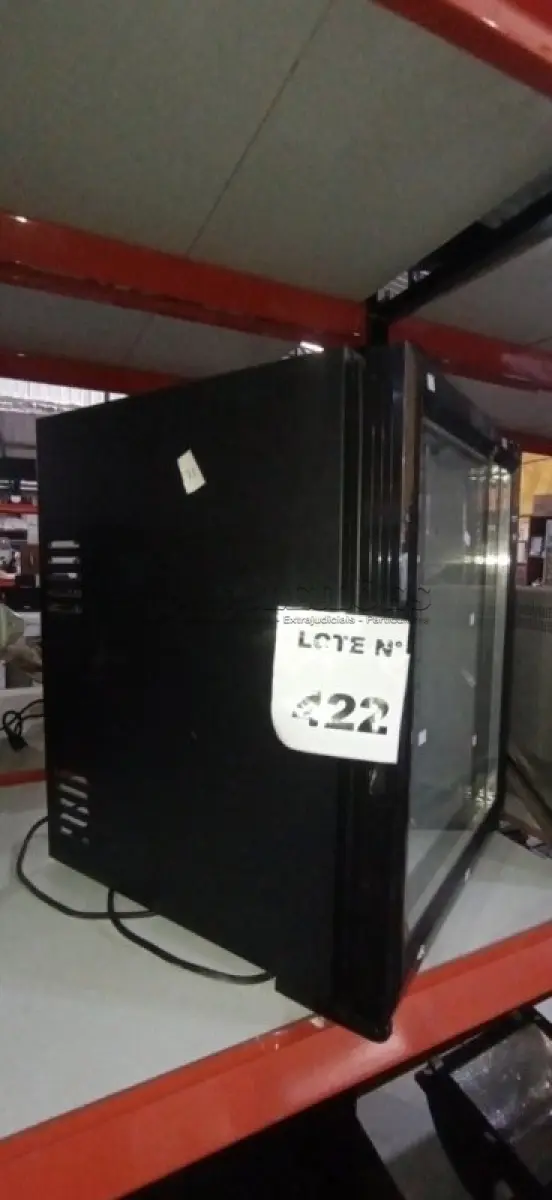 LOTE 422 - 01 FRIGOBAR 220V. (NO ESTADO) ATENÇÃO! FAZER A VISITAÇÃO ANTES DE ARREMATAR, NÃO SABEMOS SE FUNCIONA, LEILÃO NÃO TEM GARANTIA E NEM DEVOLUÇÃO, SUJEITO A POSSÍVEIS AVARIAS VISÍVEIS/OCULTAS E/OU AUSÊNCIA DE COMPONENTES.