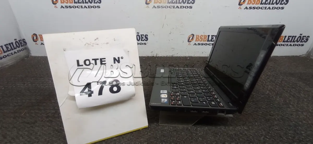 LOTE 478 - 01 NETEBOOK LENOVO SEM FONTE. (NO ESTADO) ATENÇÃO! FAZER A VISITAÇÃO ANTES DE ARREMATAR, NÃO SABEMOS SE FUNCIONA, LEILÃO NÃO TEM GARANTIA E NEM DEVOLUÇÃO, SUJEITO A POSSÍVEIS AVARIAS VISÍVEIS/OCULTAS E/OU AUSÊNCIA DE COMPONENTES.