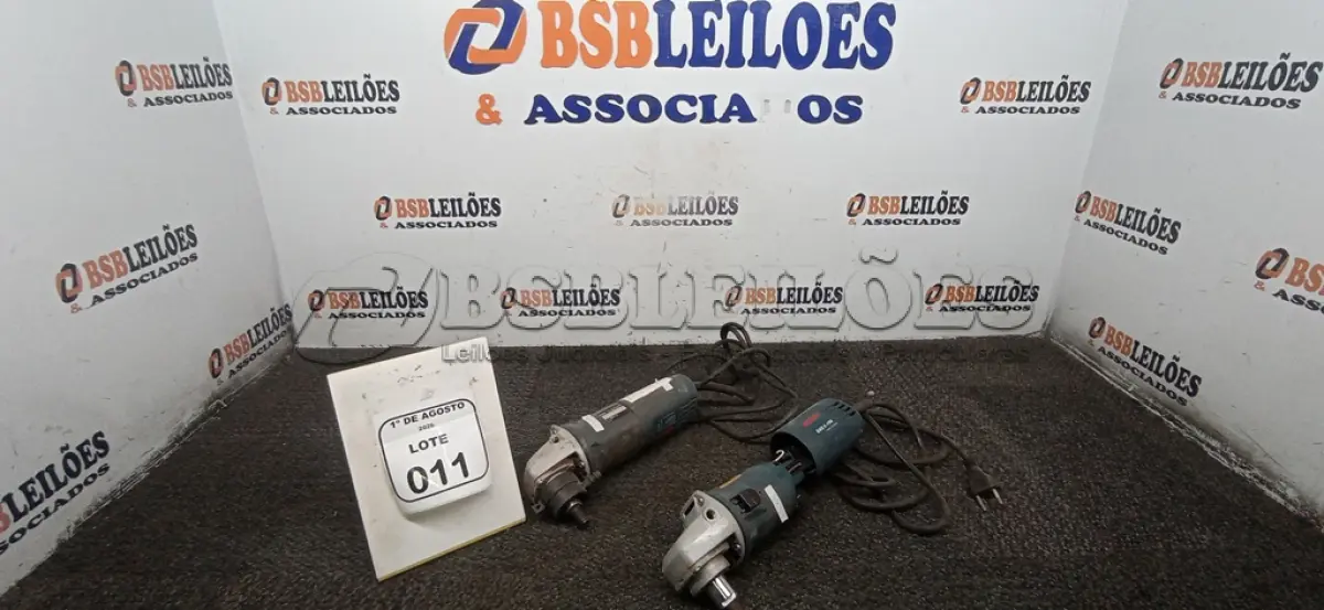 LOTE 011 - 02 LIXADEIRAS BOSCH. (NO ESTADO) ATENÇÃO! FAZER A VISITAÇÃO ANTES DE ARREMATAR, NÃO SABEMOS SE FUNCIONA, LEILÃO NÃO TEM GARANTIA E NEM DEVOLUÇÃO, SUJEITO A POSSÍVEIS AVARIAS VISÍVEIS/OCULTAS E/OU AUSÊNCIA DE COMPONENTES.