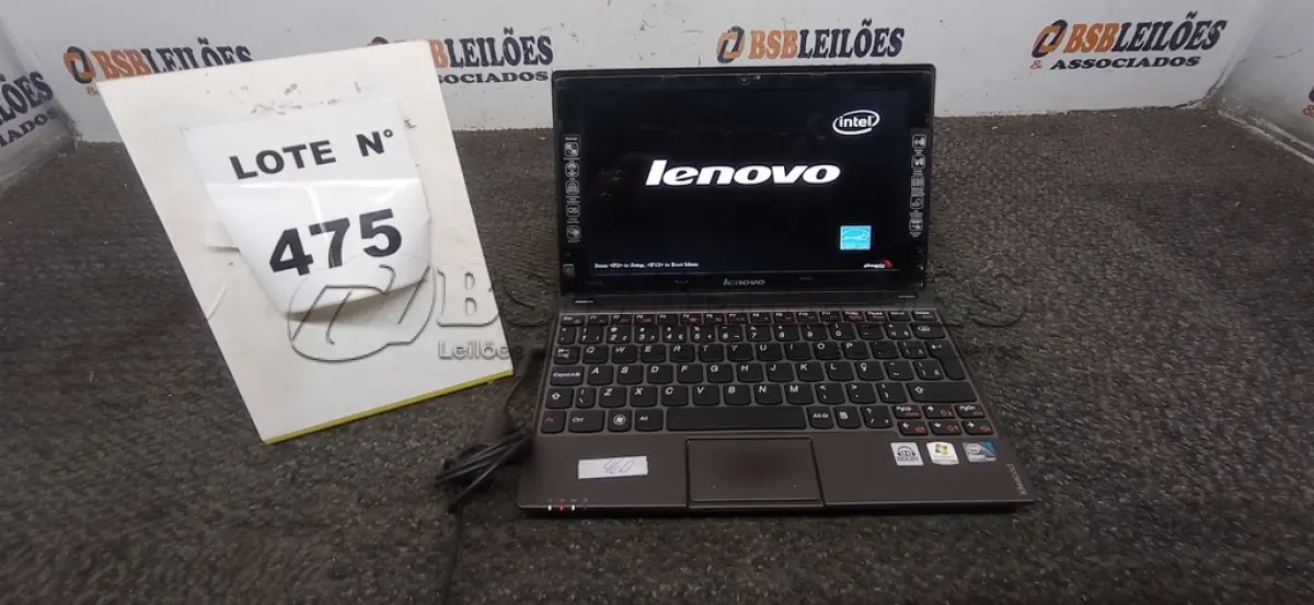 LOTE 475 -  01 NETEBOOK LENOVO SEM FONTE. (NO ESTADO) ATENÇÃO! FAZER A VISITAÇÃO ANTES DE ARREMATAR, NÃO SABEMOS SE FUNCIONA, LEILÃO NÃO TEM GARANTIA E NEM DEVOLUÇÃO, SUJEITO A POSSÍVEIS AVARIAS VISÍVEIS/OCULTAS E/OU AUSÊNCIA DE COMPONENTES.