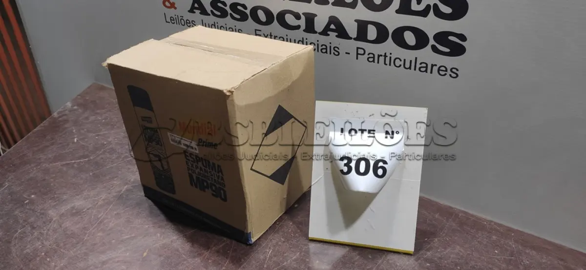 LOTE 306 - 01 CAIXA COM 12 UNIDADES DE ESPUMA POLIURETANO MUNDIAL PRIME 500ML.(NO ESTADO) ATENÇÃO! FAZER A VISITAÇÃO ANTES DE ARREMATAR, NÃO SABEMOS SE FUNCIONA, LEILÃO NÃO TEM GARANTIA E NEM DEVOLUÇÃO, SUJEITO A POSSÍVEIS AVARIAS VISÍVEIS/OCULTAS E/OU AUSÊNCIA DE COMPONENTES.