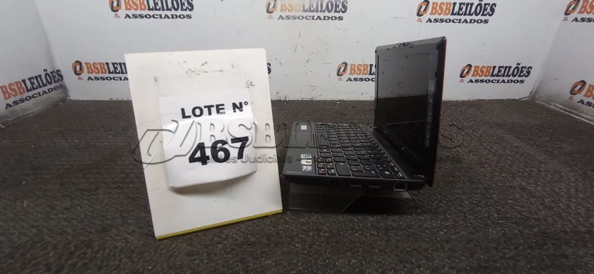 LOTE 467 - 01 NETEBOOK LENOVO SEM FONTE. (NO ESTADO) ATENÇÃO! FAZER A VISITAÇÃO ANTES DE ARREMATAR, NÃO SABEMOS SE FUNCIONA, LEILÃO NÃO TEM GARANTIA E NEM DEVOLUÇÃO, SUJEITO A POSSÍVEIS AVARIAS VISÍVEIS/OCULTAS E/OU AUSÊNCIA DE COMPONENTES.