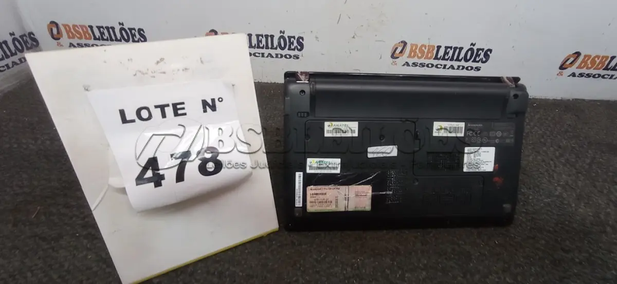 LOTE 478 - 01 NETEBOOK LENOVO SEM FONTE. (NO ESTADO) ATENÇÃO! FAZER A VISITAÇÃO ANTES DE ARREMATAR, NÃO SABEMOS SE FUNCIONA, LEILÃO NÃO TEM GARANTIA E NEM DEVOLUÇÃO, SUJEITO A POSSÍVEIS AVARIAS VISÍVEIS/OCULTAS E/OU AUSÊNCIA DE COMPONENTES.