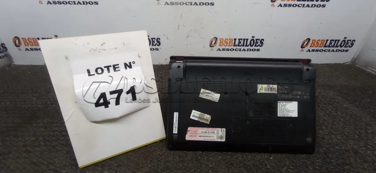 LOTE 471 -  01 NETEBOOK LENOVO SEM FONTE. (NO ESTADO) ATENÇÃO! FAZER A VISITAÇÃO ANTES DE ARREMATAR, NÃO SABEMOS SE FUNCIONA, LEILÃO NÃO TEM GARANTIA E NEM DEVOLUÇÃO, SUJEITO A POSSÍVEIS AVARIAS VISÍVEIS/OCULTAS E/OU AUSÊNCIA DE COMPONENTES.
