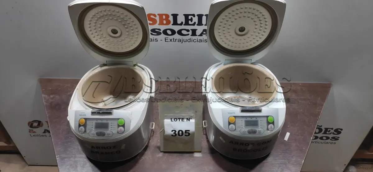 LOTE 305 - 02 PANELAS ELÉTRICAS 220V MARCA WALITA. (NO ESTADO) ATENÇÃO! FAZER A VISITAÇÃO ANTES DE ARREMATAR, NÃO SABEMOS SE FUNCIONA, LEILÃO NÃO TEM GARANTIA E NEM DEVOLUÇÃO, SUJEITO A POSSÍVEIS AVARIAS VISÍVEIS/OCULTAS E/OU AUSÊNCIA DE COMPONENTES.