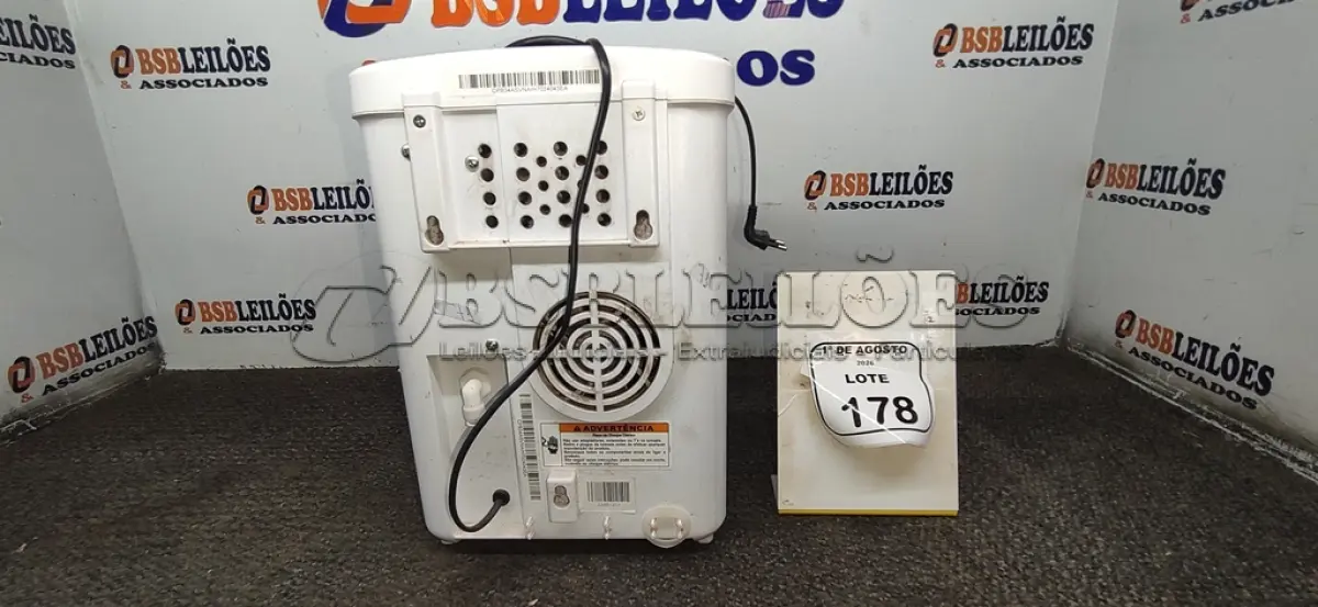 LOTE 178 - 01 PURIFICADOR DE ÁGUA MARCA CONSUL. (NO ESTADO) ATENÇÃO! FAZER A VISITAÇÃO ANTES DE ARREMATAR, NÃO SABEMOS SE FUNCIONA, LEILÃO NÃO TEM GARANTIA E NEM DEVOLUÇÃO, SUJEITO A POSSÍVEIS AVARIAS VISÍVEIS/OCULTAS E/OU AUSÊNCIA DE COMPONENTES.