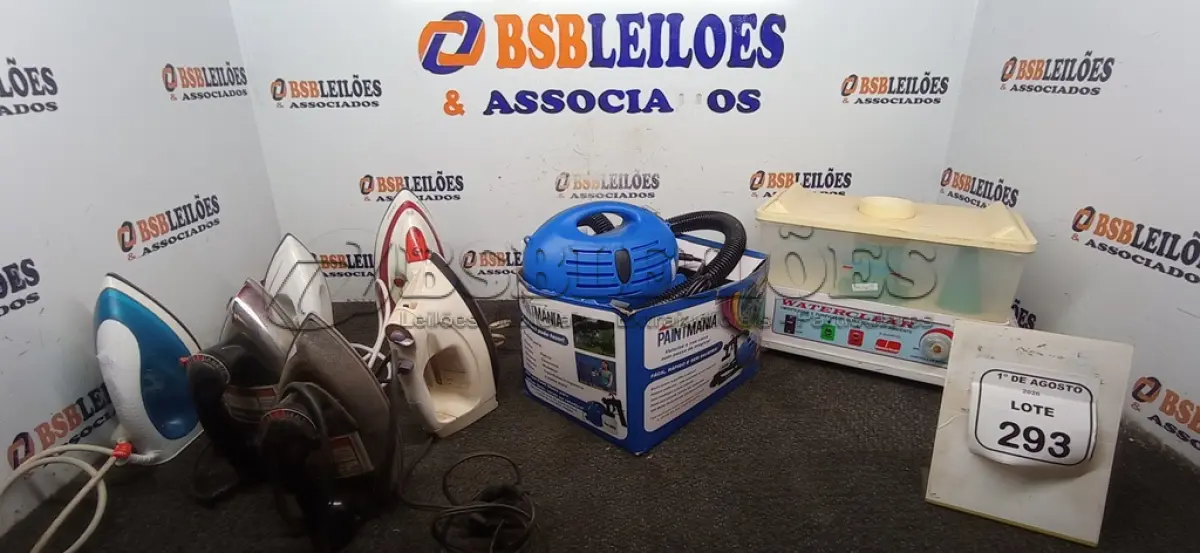 LOTE 293 - 01 UMIFICADOR E PURIFICADOR, 01 PISTOLA DE PINTURA E 06 FERROS DE PASSAR DE MARCAS E MODELOS DIVERSOS. (NO ESTADO) ATENÇÃO! FAZER A VISITAÇÃO ANTES DE ARREMATAR, NÃO SABEMOS SE FUNCIONA, LEILÃO NÃO TEM GARANTIA E NEM DEVOLUÇÃO, SUJEITO A POSSÍVEIS AVARIAS VISÍVEIS/OCULTAS E/OU AUSÊNCIA DE COMPONENTES.