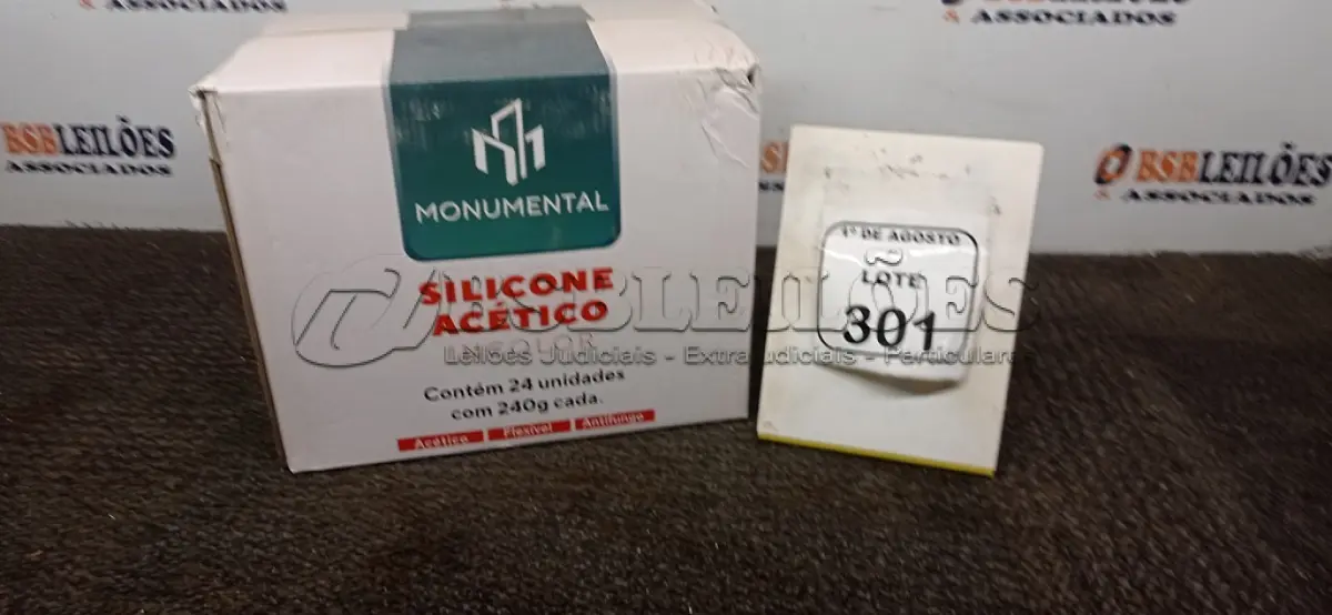 LOTE 301 - 01 CAIXA COM 24 SILICONES ACÉTICO INCOLOR DE 240G CADA MARCA MONUMENTAL. (NO ESTADO) ATENÇÃO! FAZER A VISITAÇÃO ANTES DE ARREMATAR, NÃO SABEMOS SE FUNCIONA, LEILÃO NÃO TEM GARANTIA E NEM DEVOLUÇÃO, SUJEITO A POSSÍVEIS AVARIAS VISÍVEIS/OCULTAS E/OU AUSÊNCIA DE COMPONENTES.