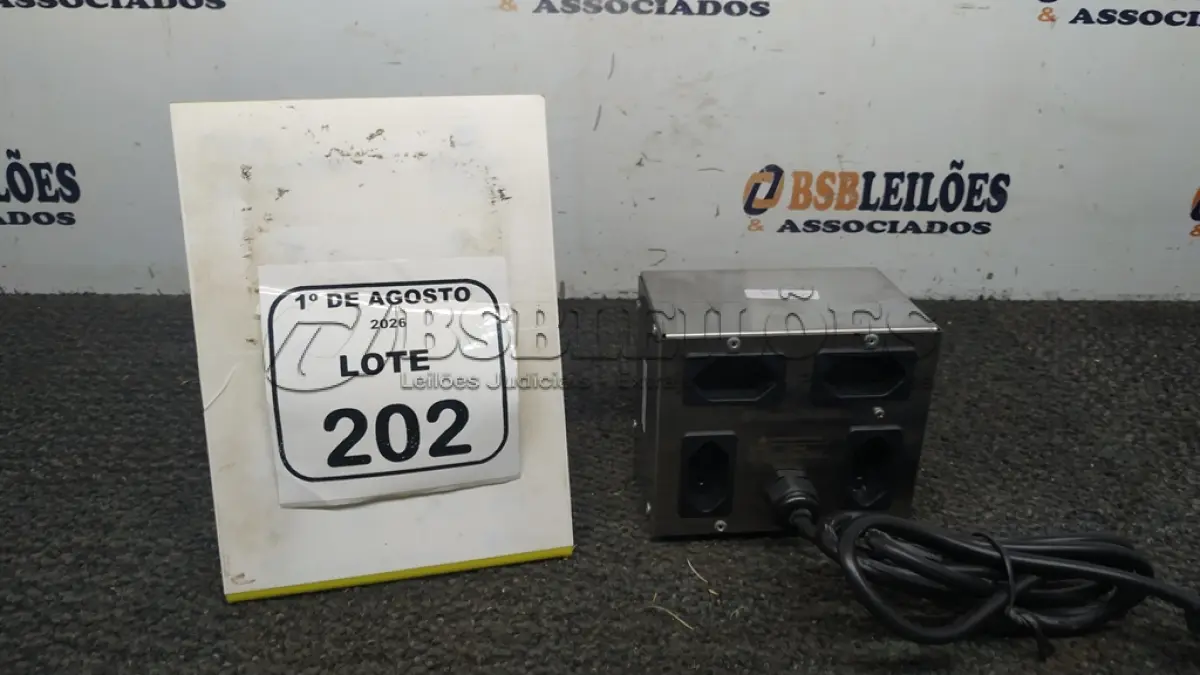 LOTE 202 - 01 GERENCIADOR DE ENERGIA MODELO PMX MARCA PENTACÚSTICA. (NO ESTADO) ATENÇÃO! FAZER A VISITAÇÃO ANTES DE ARREMATAR, NÃO SABEMOS SE FUNCIONA, LEILÃO NÃO TEM GARANTIA E NEM DEVOLUÇÃO, SUJEITO A POSSÍVEIS AVARIAS VISÍVEIS/OCULTAS E/OU AUSÊNCIA DE COMPONENTES.