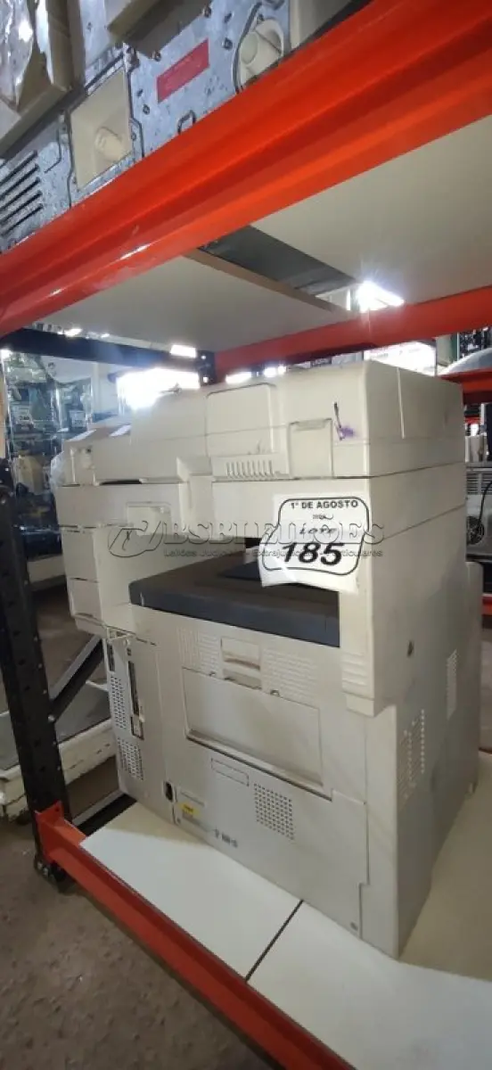 LOTE 185 - 01 IMPRESSORA MULTIFUNCIONAL MODELO MPS5502MB MARCA OKI. (NO ESTADO) ATENÇÃO! FAZER A VISITAÇÃO ANTES DE ARREMATAR, NÃO SABEMOS SE FUNCIONA, LEILÃO NÃO TEM GARANTIA E NEM DEVOLUÇÃO, SUJEITO A POSSÍVEIS AVARIAS VISÍVEIS/OCULTAS E/OU AUSÊNCIA DE COMPONENTES.