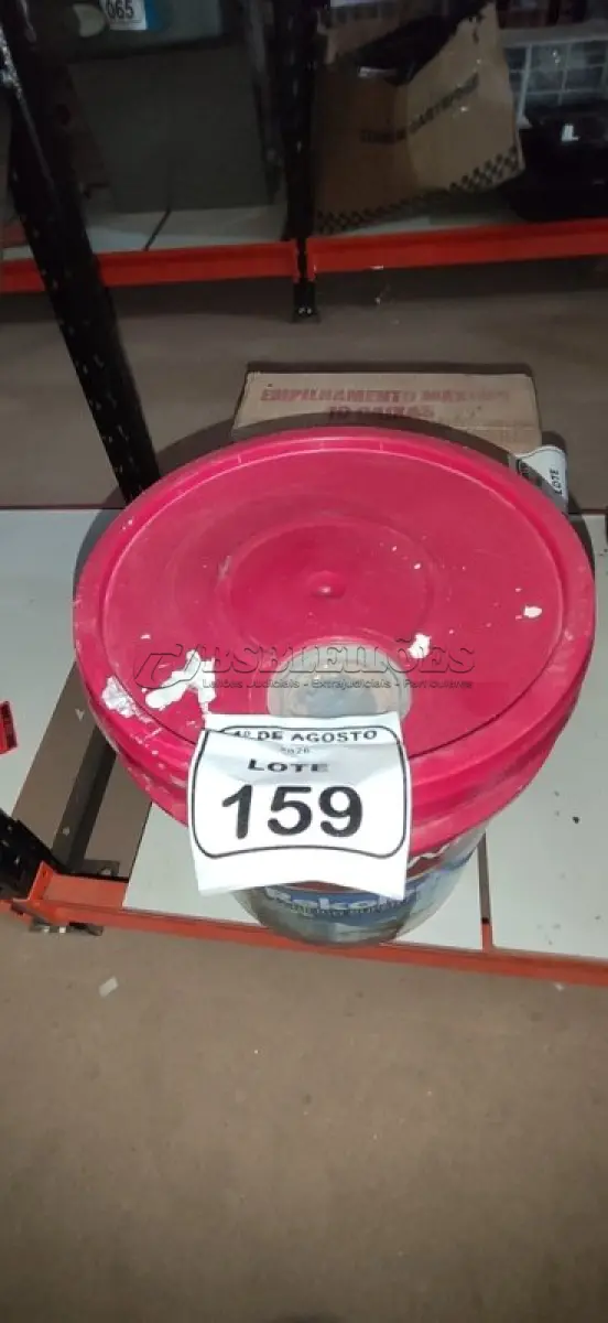 LOTE 159 - 01 BALDE DE TINTA DE ACRÍLICA SUPER PREMIUM 18L NA COR BASE MÉDIA SEMI BRILHO MARCA RENNER.  (NO ESTADO) ATENÇÃO! FAZER A VISITAÇÃO ANTES DE ARREMATAR, NÃO SABEMOS SE FUNCIONA, LEILÃO NÃO TEM GARANTIA E NEM DEVOLUÇÃO, SUJEITO A POSSÍVEIS AVARIAS VISÍVEIS/OCULTAS E/OU AUSÊNCIA DE COMPONENTES.