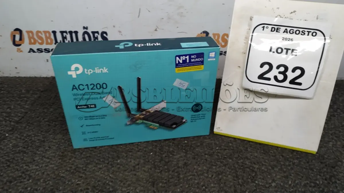 LOTE 232 - 01 ROTEADOR MODELO AC1200 MARCA TP-LINK. (NO ESTADO) ATENÇÃO! FAZER A VISITAÇÃO ANTES DE ARREMATAR, NÃO SABEMOS SE FUNCIONA, LEILÃO NÃO TEM GARANTIA E NEM DEVOLUÇÃO, SUJEITO A POSSÍVEIS AVARIAS VISÍVEIS/OCULTAS E/OU AUSÊNCIA DE COMPONENTES.