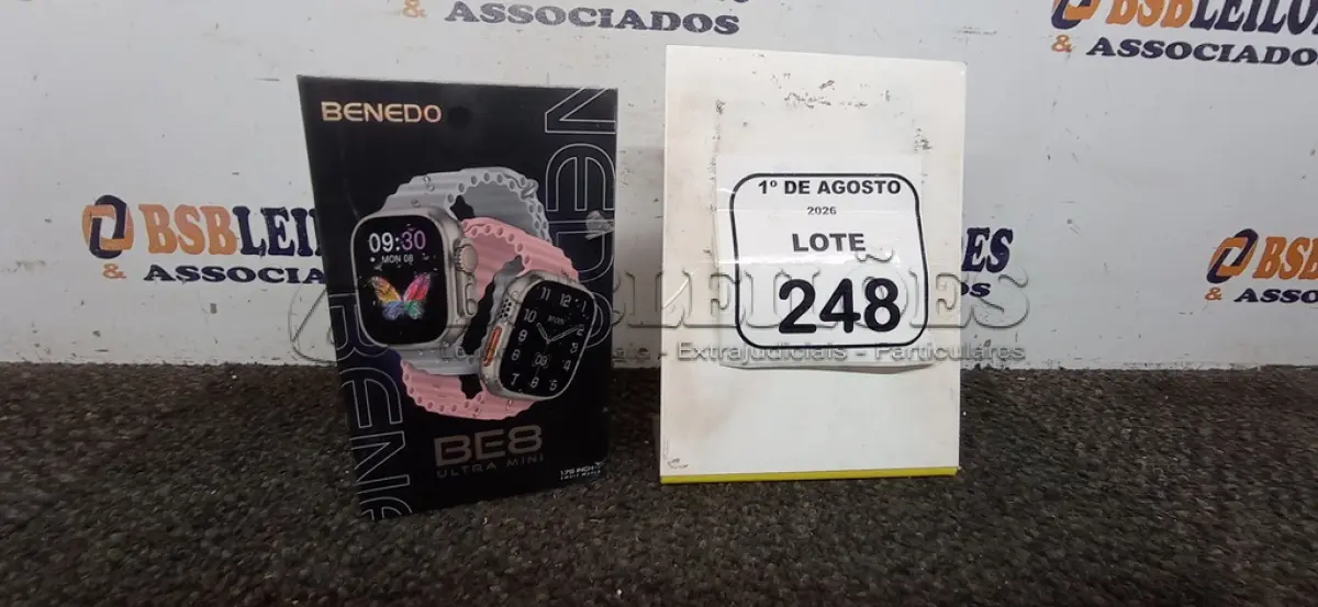 LOTE 248 - 01 SMART WATCH MODELO BE8 ULTRA MINI MARCA BENEDO. (NO ESTADO) ATENÇÃO! FAZER A VISITAÇÃO ANTES DE ARREMATAR, NÃO SABEMOS SE FUNCIONA, LEILÃO NÃO TEM GARANTIA E NEM DEVOLUÇÃO, SUJEITO A POSSÍVEIS AVARIAS VISÍVEIS/OCULTAS E/OU AUSÊNCIA DE COMPONENTES.