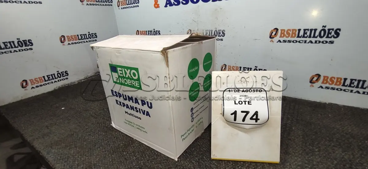 LOTE 174 - 01 CAIXA COM 24 SILICONES ACÉTICO INCOLOR DE 240G CADA MARCA MONUMENTAL. (NO ESTADO) ATENÇÃO! FAZER A VISITAÇÃO ANTES DE ARREMATAR, NÃO SABEMOS SE FUNCIONA, LEILÃO NÃO TEM GARANTIA E NEM DEVOLUÇÃO, SUJEITO A POSSÍVEIS AVARIAS VISÍVEIS/OCULTAS E/OU AUSÊNCIA DE COMPONENTES.