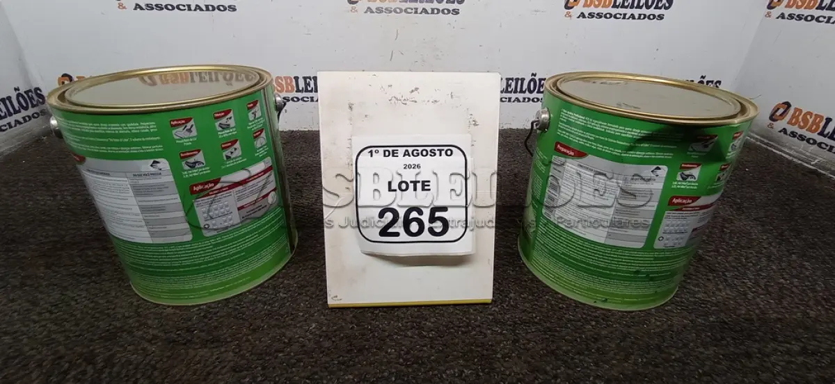 LOTE 265 - 02 LATAS DE TINTA ACRÍLICA DE 3,6L NA COR LUAR DO SERTÃO FOSCO MARCA PROFISSIONAL ACR. (NO ESTADO) ATENÇÃO! FAZER A VISITAÇÃO ANTES DE ARREMATAR, NÃO SABEMOS SE FUNCIONA, LEILÃO NÃO TEM GARANTIA E NEM DEVOLUÇÃO, SUJEITO A POSSÍVEIS AVARIAS VISÍVEIS/OCULTAS E/OU AUSÊNCIA DE COMPONENTES.