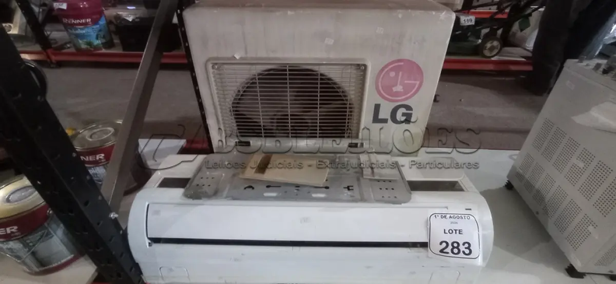 LOTE 283 - 01 EVAPORADORA DE 11000 BTU/H E 01 CONDENSADORA DE 6000 BTU/H. (NO ESTADO) ATENÇÃO! FAZER A VISITAÇÃO ANTES DE ARREMATAR, NÃO SABEMOS SE FUNCIONA, LEILÃO NÃO TEM GARANTIA E NEM DEVOLUÇÃO, SUJEITO A POSSÍVEIS AVARIAS VISÍVEIS/OCULTAS E/OU AUSÊNCIA DE COMPONENTES.