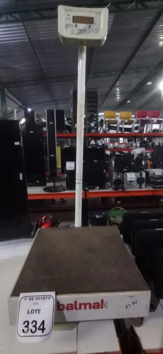 LOTE 334 - 01 BALANÇA MARCA BALAMAK. (NO ESTADO) ATENÇÃO! FAZER A VISITAÇÃO ANTES DE ARREMATAR, NÃO SABEMOS SE FUNCIONA, LEILÃO NÃO TEM GARANTIA E NEM DEVOLUÇÃO, SUJEITO A POSSÍVEIS AVARIAS VISÍVEIS/OCULTAS E/OU AUSÊNCIA DE COMPONENTES.