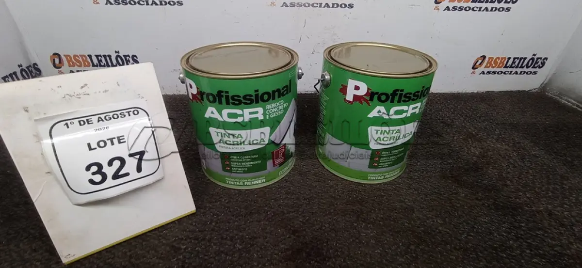 LOTE 327 - 02 LATAS DE TINTA ACRÍLICA DE 3,6L NA COR LUAR DO SERTÃO FOSCO MARCA PROFISSIONAL ACR. (NO ESTADO) ATENÇÃO! FAZER A VISITAÇÃO ANTES DE ARREMATAR, NÃO SABEMOS SE FUNCIONA, LEILÃO NÃO TEM GARANTIA E NEM DEVOLUÇÃO, SUJEITO A POSSÍVEIS AVARIAS VISÍVEIS/OCULTAS E/OU AUSÊNCIA DE COMPONENTES.