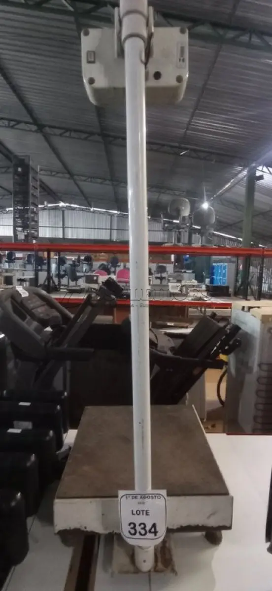 LOTE 334 - 01 BALANÇA MARCA BALAMAK. (NO ESTADO) ATENÇÃO! FAZER A VISITAÇÃO ANTES DE ARREMATAR, NÃO SABEMOS SE FUNCIONA, LEILÃO NÃO TEM GARANTIA E NEM DEVOLUÇÃO, SUJEITO A POSSÍVEIS AVARIAS VISÍVEIS/OCULTAS E/OU AUSÊNCIA DE COMPONENTES.