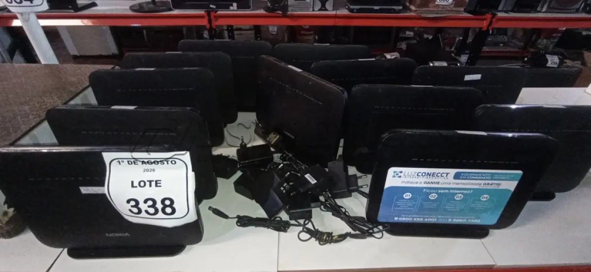 LOTE 338 - 12 ROTEADORES MARCA NOKIA. (NO ESTADO) ATENÇÃO! FAZER A VISITAÇÃO ANTES DE ARREMATAR, NÃO SABEMOS SE FUNCIONA, LEILÃO NÃO TEM GARANTIA E NEM DEVOLUÇÃO, SUJEITO A POSSÍVEIS AVARIAS VISÍVEIS/OCULTAS E/OU AUSÊNCIA DE COMPONENTES.