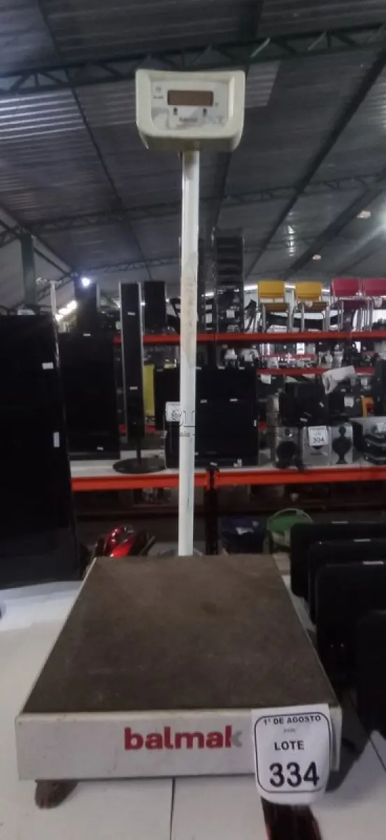 LOTE 334 - 01 BALANÇA MARCA BALAMAK. (NO ESTADO) ATENÇÃO! FAZER A VISITAÇÃO ANTES DE ARREMATAR, NÃO SABEMOS SE FUNCIONA, LEILÃO NÃO TEM GARANTIA E NEM DEVOLUÇÃO, SUJEITO A POSSÍVEIS AVARIAS VISÍVEIS/OCULTAS E/OU AUSÊNCIA DE COMPONENTES.