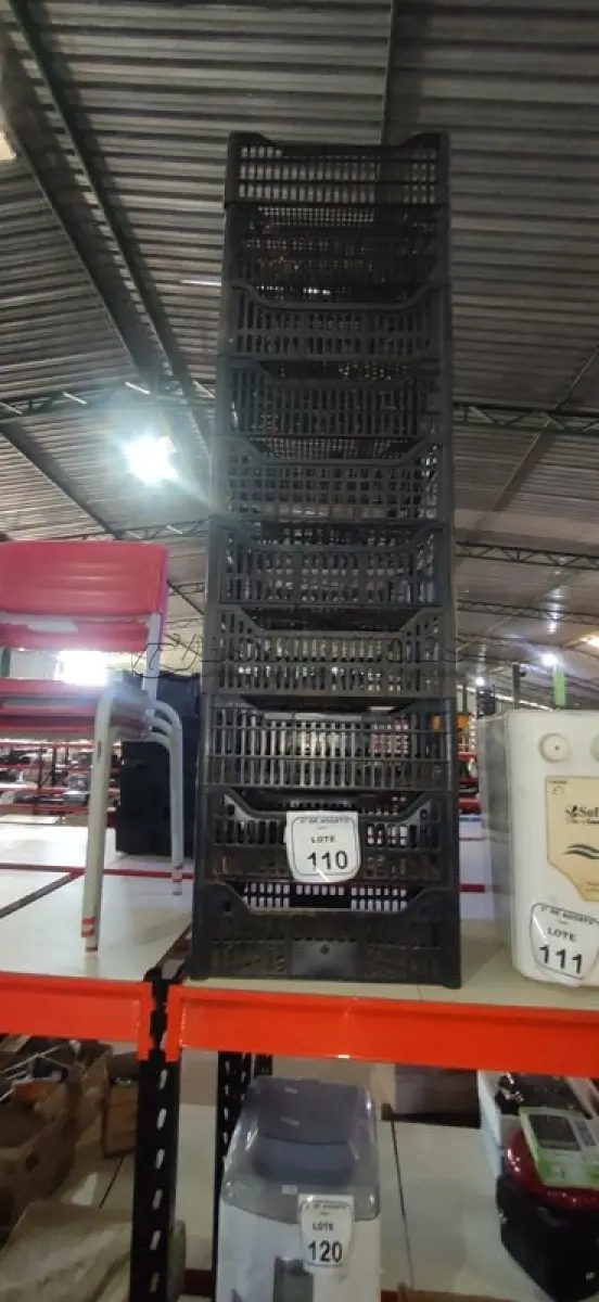 LOTE 110 - 10 CESTAS ORGANIZADORAS. (NO ESTADO) ATENÇÃO! FAZER A VISITAÇÃO ANTES DE ARREMATAR, NÃO SABEMOS SE FUNCIONA, LEILÃO NÃO TEM GARANTIA E NEM DEVOLUÇÃO, SUJEITO A POSSÍVEIS AVARIAS VISÍVEIS/OCULTAS E/OU AUSÊNCIA DE COMPONENTES.
