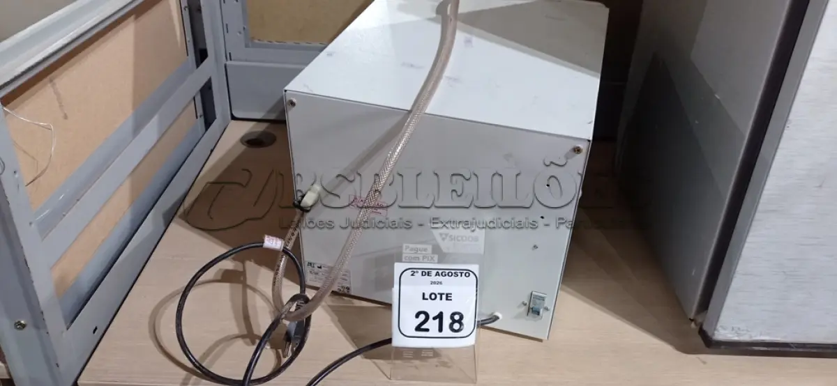 LOTE 218 - 01 ESTERILIZADOR TIPO AUTOCLAVE MARCA ALT. (NO ESTADO) ATENÇÃO! FAZER A VISITAÇÃO ANTES DE ARREMATAR, NÃO SABEMOS SE FUNCIONA, LEILÃO NÃO TEM GARANTIA E NEM DEVOLUÇÃO, SUJEITO A POSSÍVEIS AVARIAS VISÍVEIS/OCULTAS E/OU AUSÊNCIA DE COMPONENTES.