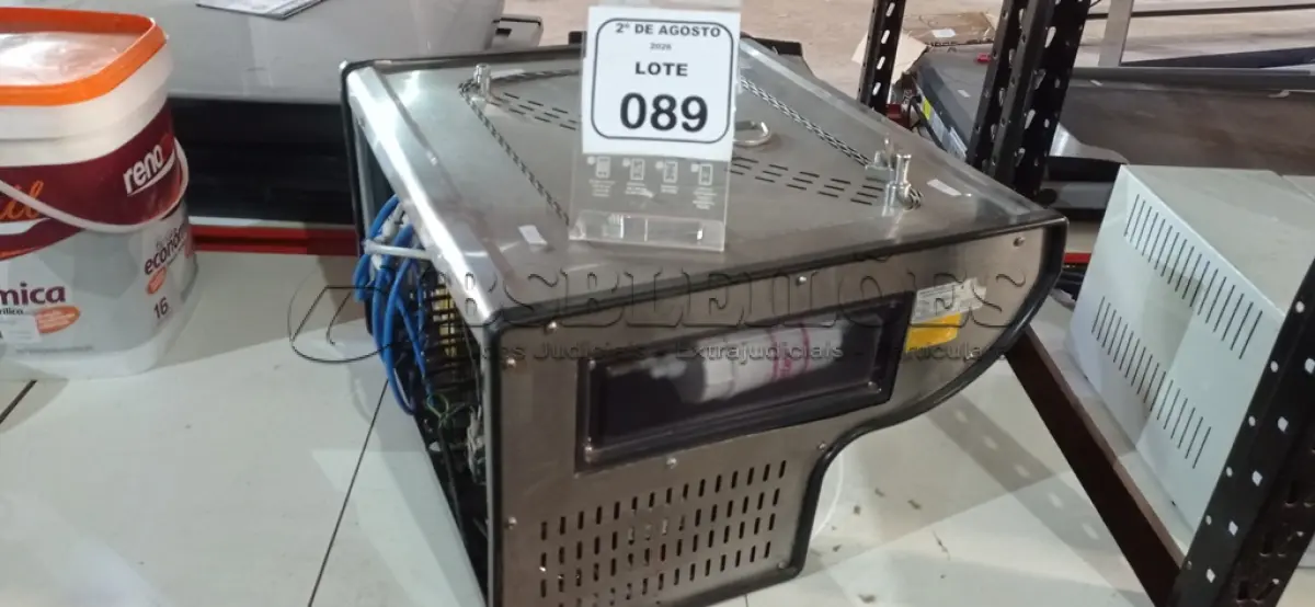 LOTE 089 - 01 BEBEDOURO DE PAREDE MARCA LÍDER. (NO ESTADO) ATENÇÃO! FAZER A VISITAÇÃO ANTES DE ARREMATAR, NÃO SABEMOS SE FUNCIONA, LEILÃO NÃO TEM GARANTIA E NEM DEVOLUÇÃO, SUJEITO A POSSÍVEIS AVARIAS VISÍVEIS/OCULTAS E/OU AUSÊNCIA DE COMPONENTES.
