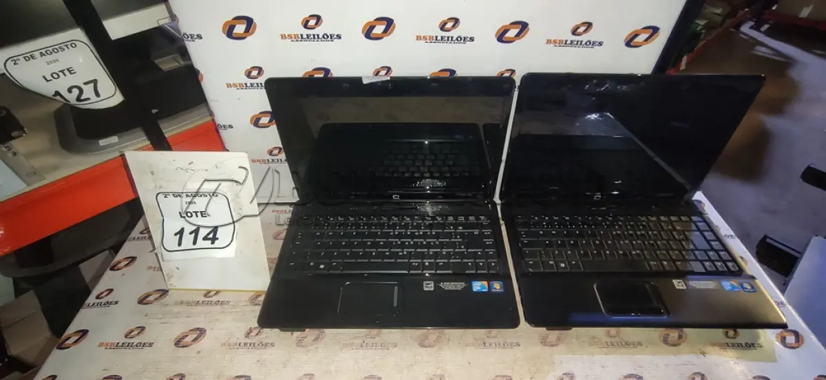 LOTE 114 - 02 NOTEBOOKS MARCA COMPAQ SEM FONTE. (NO ESTADO) ATENÇÃO! FAZER A VISITAÇÃO ANTES DE ARREMATAR, NÃO SABEMOS SE FUNCIONA, LEILÃO NÃO TEM GARANTIA E NEM DEVOLUÇÃO, SUJEITO A POSSÍVEIS AVARIAS VISÍVEIS/OCULTAS E/OU AUSÊNCIA DE COMPONENTES.