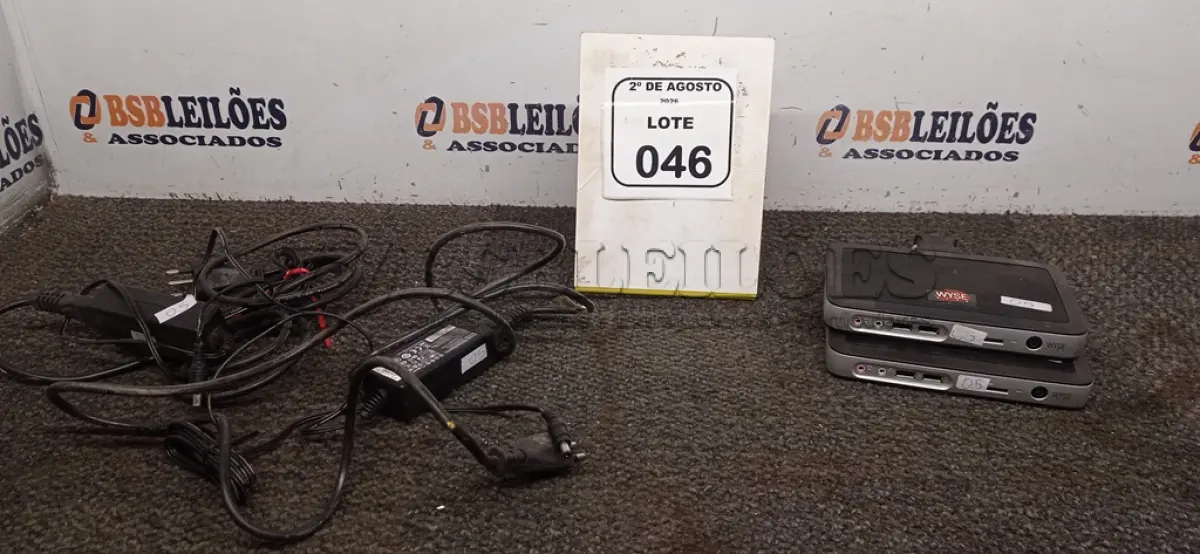 LOTE 046 - 02 MINIS COMPUTADORES TERMINAIS MARCA WYSE. (NO ESTADO) ATENÇÃO! FAZER A VISITAÇÃO ANTES DE ARREMATAR, NÃO SABEMOS SE FUNCIONA, LEILÃO NÃO TEM GARANTIA E NEM DEVOLUÇÃO, SUJEITO A POSSÍVEIS AVARIAS VISÍVEIS/OCULTAS E/OU AUSÊNCIA DE COMPONENTES.