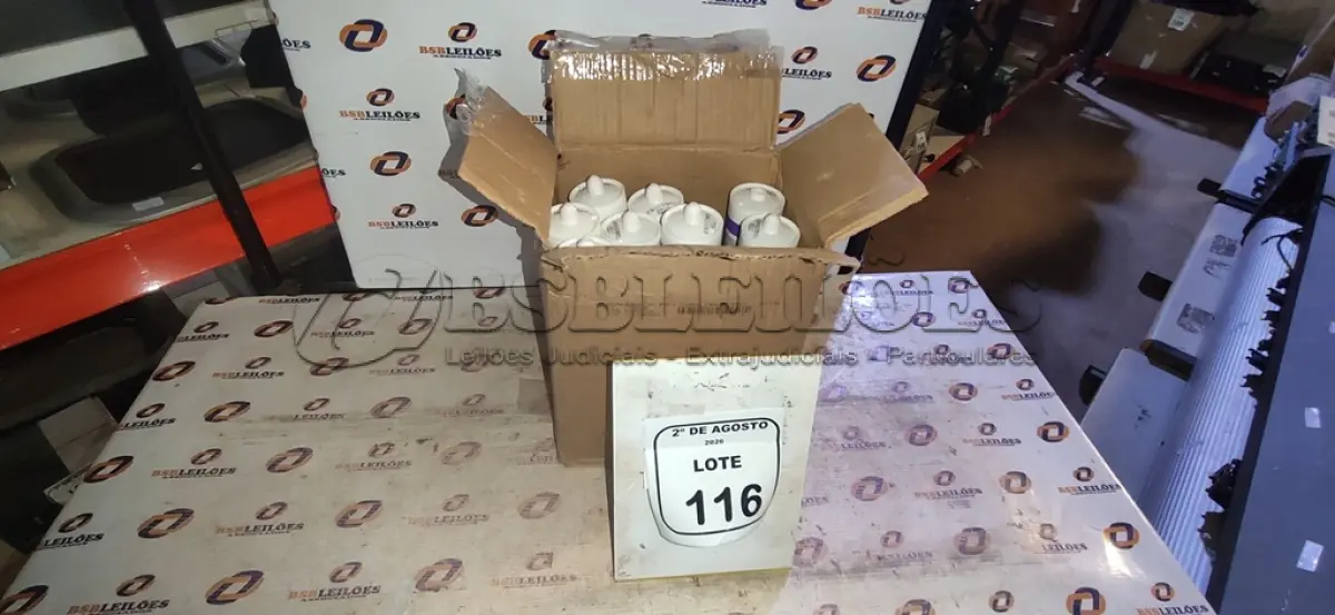LOTE 116 - 12 UNIDADES DE SELANTE PU FIXA CUBA 400G MARCA MONUMENTAL. (NO ESTADO) ATENÇÃO! FAZER A VISITAÇÃO ANTES DE ARREMATAR, NÃO SABEMOS SE FUNCIONA, LEILÃO NÃO TEM GARANTIA E NEM DEVOLUÇÃO, SUJEITO A POSSÍVEIS AVARIAS VISÍVEIS/OCULTAS E/OU AUSÊNCIA DE COMPONENTES.