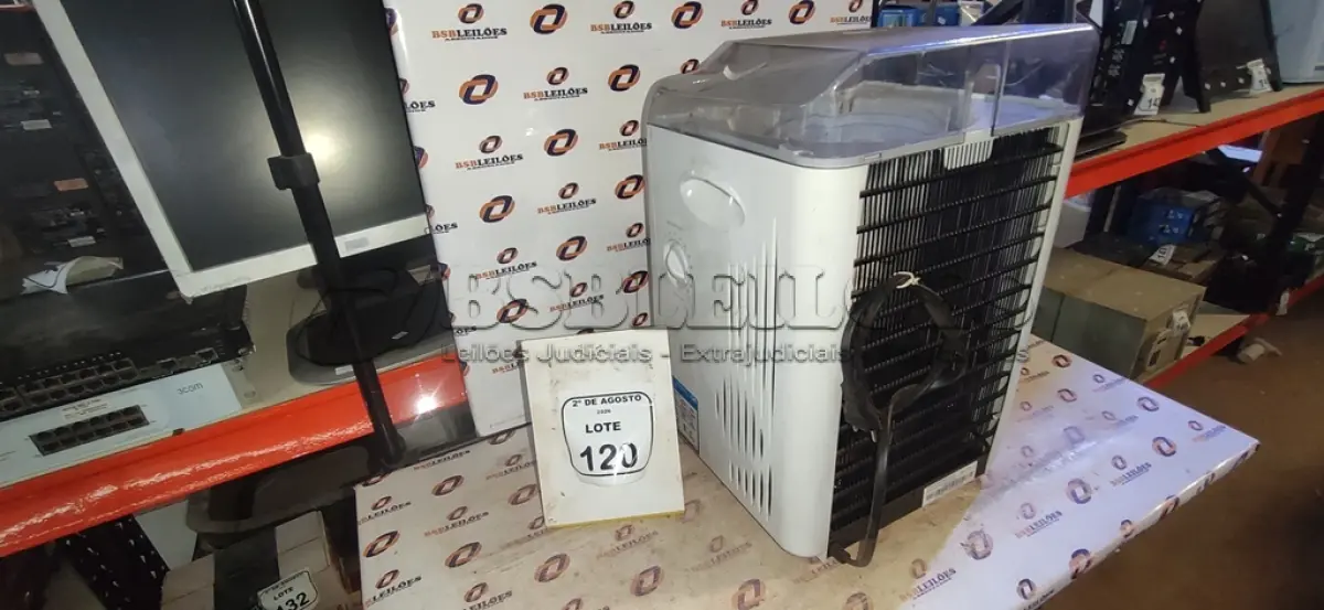 LOTE 120 - 01 PURIFICADOR MARCA LATINA. (NO ESTADO) ATENÇÃO! FAZER A VISITAÇÃO ANTES DE ARREMATAR, NÃO SABEMOS SE FUNCIONA, LEILÃO NÃO TEM GARANTIA E NEM DEVOLUÇÃO, SUJEITO A POSSÍVEIS AVARIAS VISÍVEIS/OCULTAS E/OU AUSÊNCIA DE COMPONENTES.