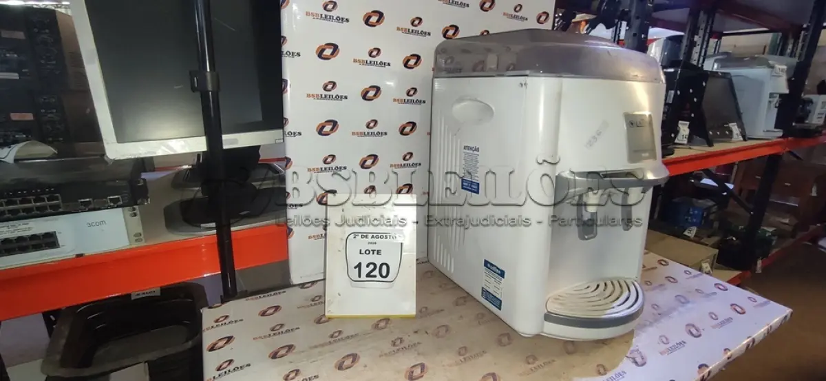 LOTE 120 - 01 PURIFICADOR MARCA LATINA. (NO ESTADO) ATENÇÃO! FAZER A VISITAÇÃO ANTES DE ARREMATAR, NÃO SABEMOS SE FUNCIONA, LEILÃO NÃO TEM GARANTIA E NEM DEVOLUÇÃO, SUJEITO A POSSÍVEIS AVARIAS VISÍVEIS/OCULTAS E/OU AUSÊNCIA DE COMPONENTES.