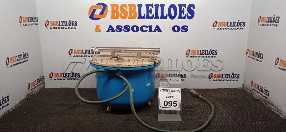 LOTE 095 - 01 EXTRATOR DE PRESSÃO. (NO ESTADO) ATENÇÃO! FAZER A VISITAÇÃO ANTES DE ARREMATAR, NÃO SABEMOS SE FUNCIONA, LEILÃO NÃO TEM GARANTIA E NEM DEVOLUÇÃO, SUJEITO A POSSÍVEIS AVARIAS VISÍVEIS/OCULTAS E/OU AUSÊNCIA DE COMPONENTES.