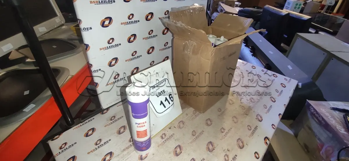 LOTE 116 - 12 UNIDADES DE SELANTE PU FIXA CUBA 400G MARCA MONUMENTAL. (NO ESTADO) ATENÇÃO! FAZER A VISITAÇÃO ANTES DE ARREMATAR, NÃO SABEMOS SE FUNCIONA, LEILÃO NÃO TEM GARANTIA E NEM DEVOLUÇÃO, SUJEITO A POSSÍVEIS AVARIAS VISÍVEIS/OCULTAS E/OU AUSÊNCIA DE COMPONENTES.