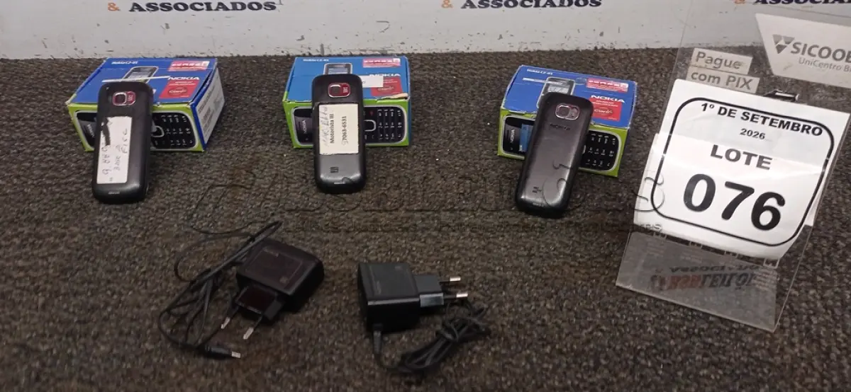 LOTE 076 - 03 CELULARES MODELO C2-01 MARCA NOKIA. (NO ESTADO) ATENÇÃO! FAZER A VISITAÇÃO ANTES DE ARREMATAR, NÃO SABEMOS SE FUNCIONA, LEILÃO NÃO TEM GARANTIA E NEM DEVOLUÇÃO, SUJEITO A POSSÍVEIS AVARIAS VISÍVEIS/OCULTAS E/OU AUSÊNCIA DE COMPONENTES.