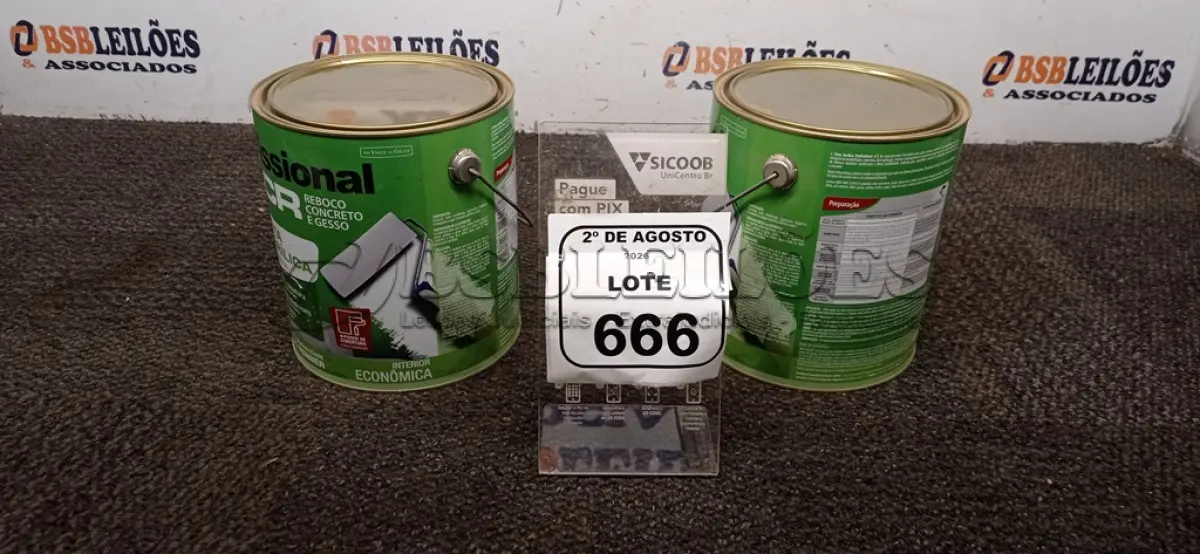 LOTE 666 - 02 LATAS DE TINTA ACRÍLICA DE 3,6L NA COR LUAR DO SERTÃO MARCA PROFISSIONAL ACR. (NO ESTADO) ATENÇÃO! FAZER A VISITAÇÃO ANTES DE ARREMATAR, NÃO SABEMOS SE FUNCIONA, LEILÃO NÃO TEM GARANTIA E NEM DEVOLUÇÃO, SUJEITO A POSSÍVEIS AVARIAS VISÍVEIS/OCULTAS E/OU AUSÊNCIA DE COMPONENTES.