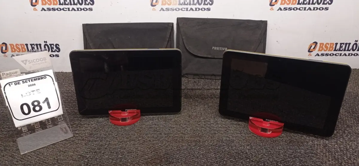 LOTE 081 - 02 TABLETS SEM FONTE. (NO ESTADO) ATENÇÃO! FAZER A VISITAÇÃO ANTES DE ARREMATAR, NÃO SABEMOS SE FUNCIONA, LEILÃO NÃO TEM GARANTIA E NEM DEVOLUÇÃO, SUJEITO A POSSÍVEIS AVARIAS VISÍVEIS/OCULTAS E/OU AUSÊNCIA DE COMPONENTES.