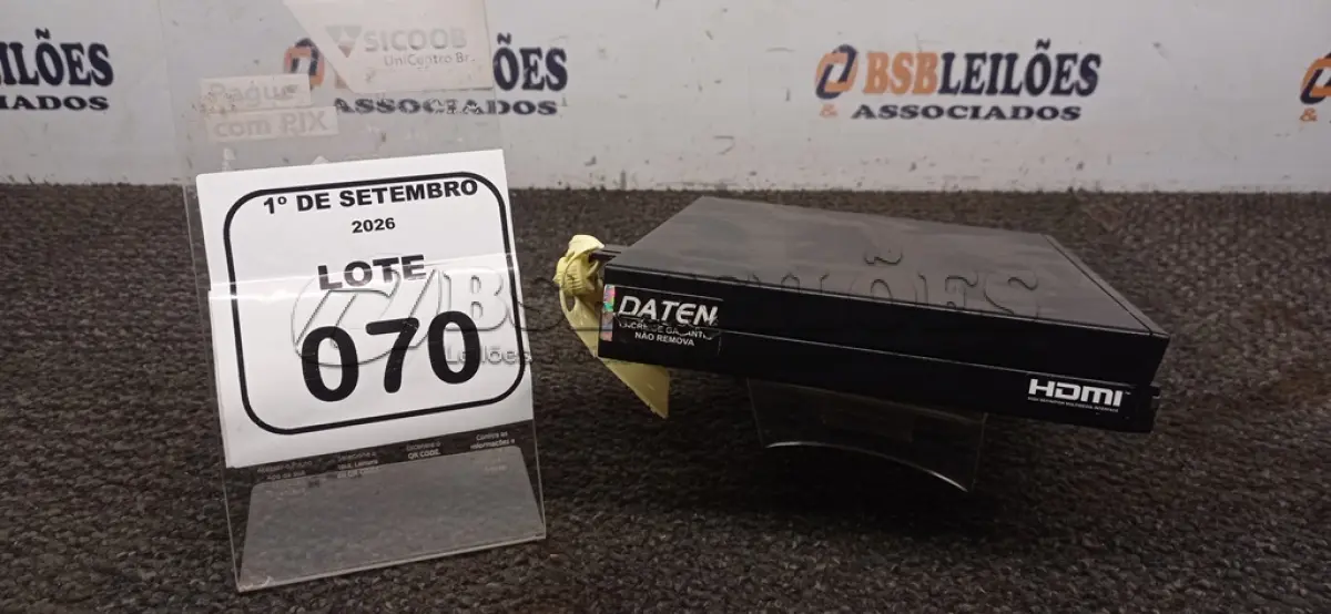 LOTE 070 - 01 MINI PC MARCA DATEN. (NO ESTADO) ATENÇÃO! FAZER A VISITAÇÃO ANTES DE ARREMATAR, NÃO SABEMOS SE FUNCIONA, LEILÃO NÃO TEM GARANTIA E NEM DEVOLUÇÃO, SUJEITO A POSSÍVEIS AVARIAS VISÍVEIS/OCULTAS E/OU AUSÊNCIA DE COMPONENTES.