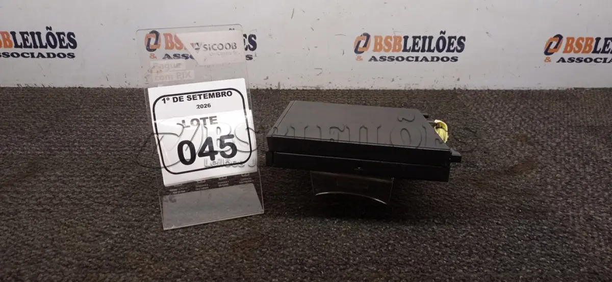 LOTE 045 - 01 MINI PC MARCA DATEN. (NO ESTADO) ATENÇÃO! FAZER A VISITAÇÃO ANTES DE ARREMATAR, NÃO SABEMOS SE FUNCIONA, LEILÃO NÃO TEM GARANTIA E NEM DEVOLUÇÃO, SUJEITO A POSSÍVEIS AVARIAS VISÍVEIS/OCULTAS E/OU AUSÊNCIA DE COMPONENTES.