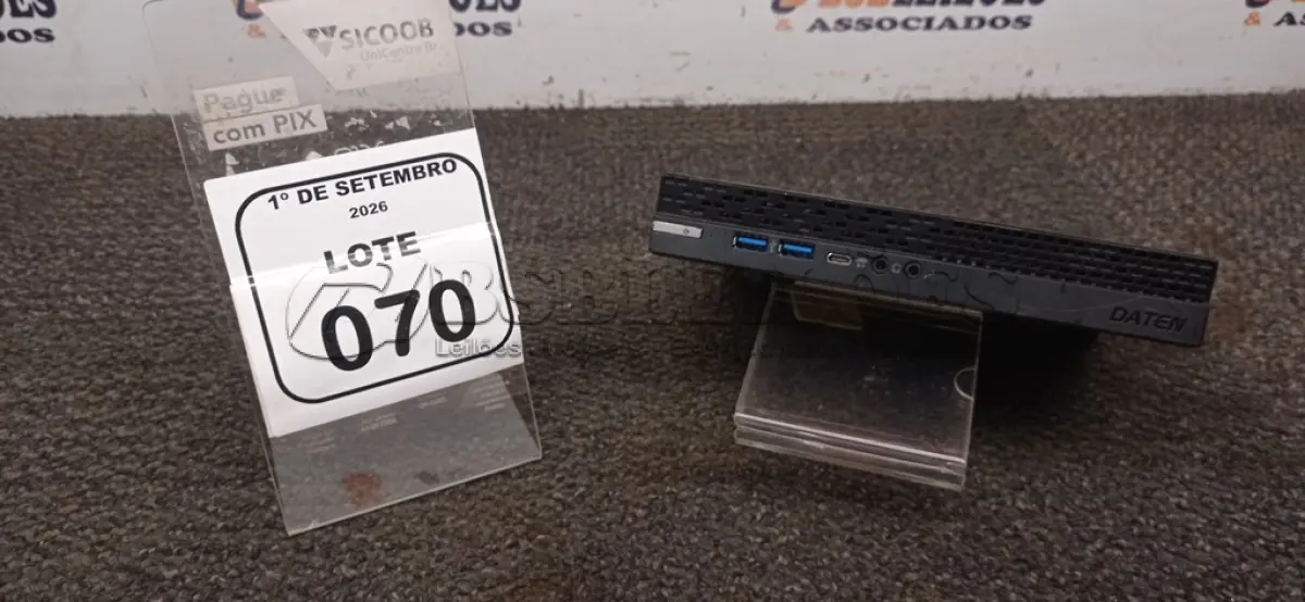 LOTE 070 - 01 MINI PC MARCA DATEN. (NO ESTADO) ATENÇÃO! FAZER A VISITAÇÃO ANTES DE ARREMATAR, NÃO SABEMOS SE FUNCIONA, LEILÃO NÃO TEM GARANTIA E NEM DEVOLUÇÃO, SUJEITO A POSSÍVEIS AVARIAS VISÍVEIS/OCULTAS E/OU AUSÊNCIA DE COMPONENTES.