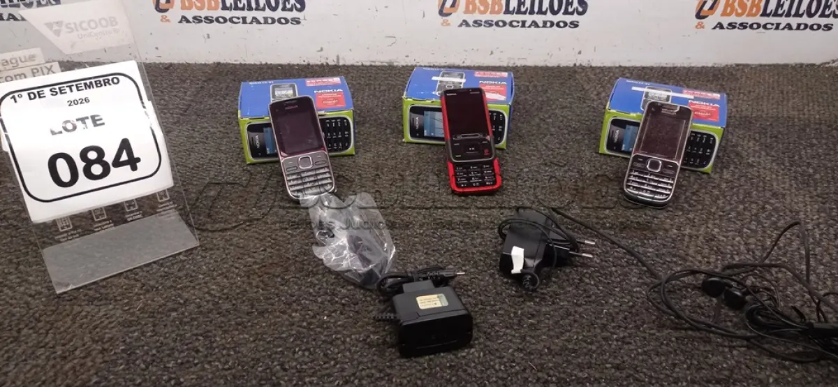 LOTE 084 - 03 CELULARES MODELO C2-01 MARCA NOKIA. (NO ESTADO) ATENÇÃO! FAZER A VISITAÇÃO ANTES DE ARREMATAR, NÃO SABEMOS SE FUNCIONA, LEILÃO NÃO TEM GARANTIA E NEM DEVOLUÇÃO, SUJEITO A POSSÍVEIS AVARIAS VISÍVEIS/OCULTAS E/OU AUSÊNCIA DE COMPONENTES.