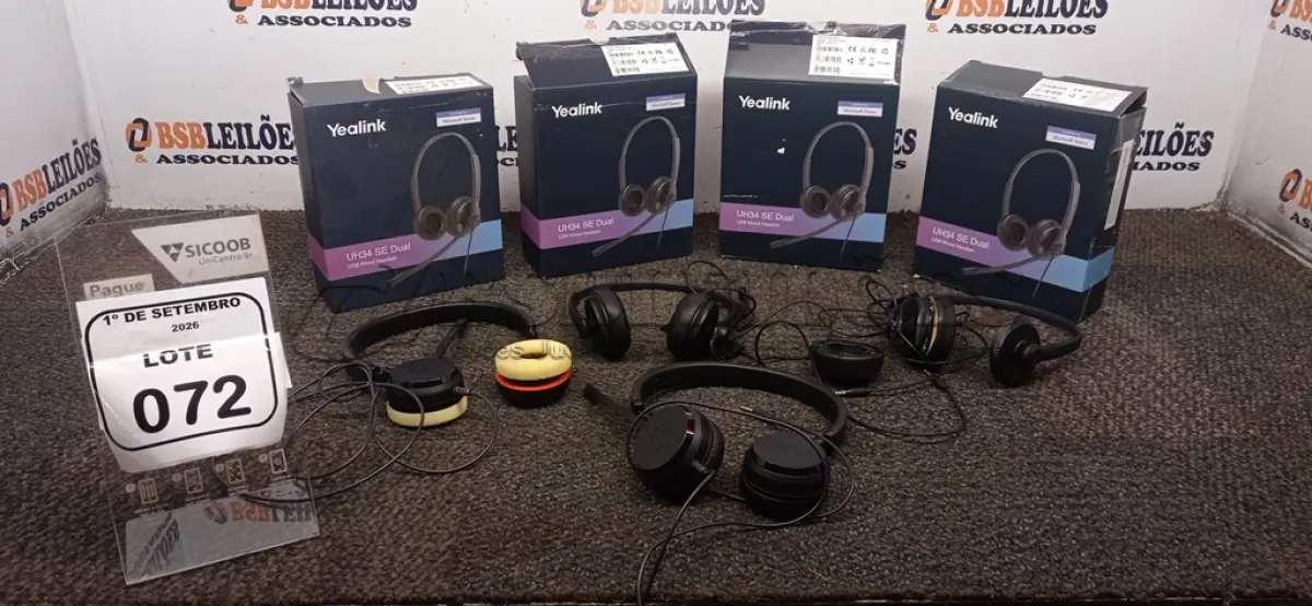 LOTE 072 - 04 HEADSETS MARCA YEALINK. (NO ESTADO) ATENÇÃO! FAZER A VISITAÇÃO ANTES DE ARREMATAR, NÃO SABEMOS SE FUNCIONA, LEILÃO NÃO TEM GARANTIA E NEM DEVOLUÇÃO, SUJEITO A POSSÍVEIS AVARIAS VISÍVEIS/OCULTAS E/OU AUSÊNCIA DE COMPONENTES.