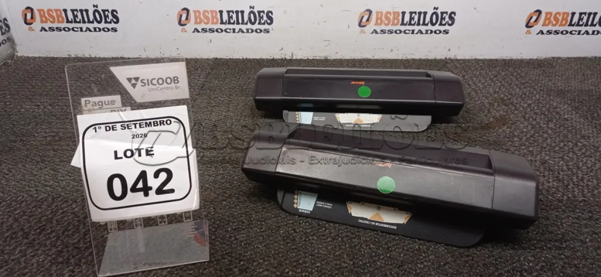 LOTE 042 - 02 SCANNERS DE DOCUMENTO MARCA BANCOR. (NO ESTADO) ATENÇÃO! FAZER A VISITAÇÃO ANTES DE ARREMATAR, NÃO SABEMOS SE FUNCIONA, LEILÃO NÃO TEM GARANTIA E NEM DEVOLUÇÃO, SUJEITO A POSSÍVEIS AVARIAS VISÍVEIS/OCULTAS E/OU AUSÊNCIA DE COMPONENTES.