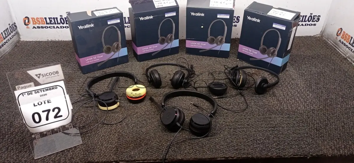 LOTE 072 - 04 HEADSETS MARCA YEALINK. (NO ESTADO) ATENÇÃO! FAZER A VISITAÇÃO ANTES DE ARREMATAR, NÃO SABEMOS SE FUNCIONA, LEILÃO NÃO TEM GARANTIA E NEM DEVOLUÇÃO, SUJEITO A POSSÍVEIS AVARIAS VISÍVEIS/OCULTAS E/OU AUSÊNCIA DE COMPONENTES.