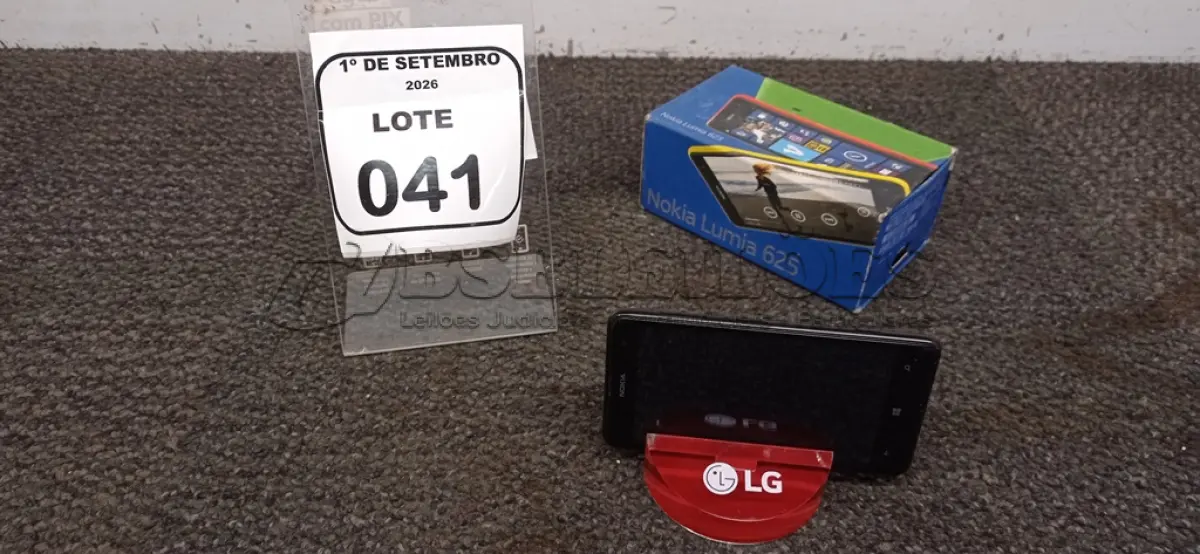 LOTE 041 - 01 CELULAR MODELO LUMIA 625 MARCA NOKIA SEM CARREGADOR. (NO ESTADO) ATENÇÃO! FAZER A VISITAÇÃO ANTES DE ARREMATAR, NÃO SABEMOS SE FUNCIONA, LEILÃO NÃO TEM GARANTIA E NEM DEVOLUÇÃO, SUJEITO A POSSÍVEIS AVARIAS VISÍVEIS/OCULTAS E/OU AUSÊNCIA DE COMPONENTES.