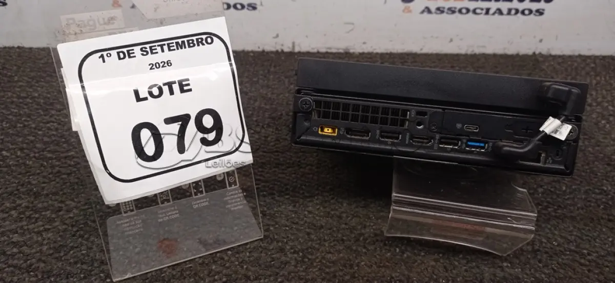 LOTE 079 - 01 MINI PC MODELO THINKCENTRE MARCA LENOVO. (NO ESTADO) ATENÇÃO! FAZER A VISITAÇÃO ANTES DE ARREMATAR, NÃO SABEMOS SE FUNCIONA, LEILÃO NÃO TEM GARANTIA E NEM DEVOLUÇÃO, SUJEITO A POSSÍVEIS AVARIAS VISÍVEIS/OCULTAS E/OU AUSÊNCIA DE COMPONENTES.