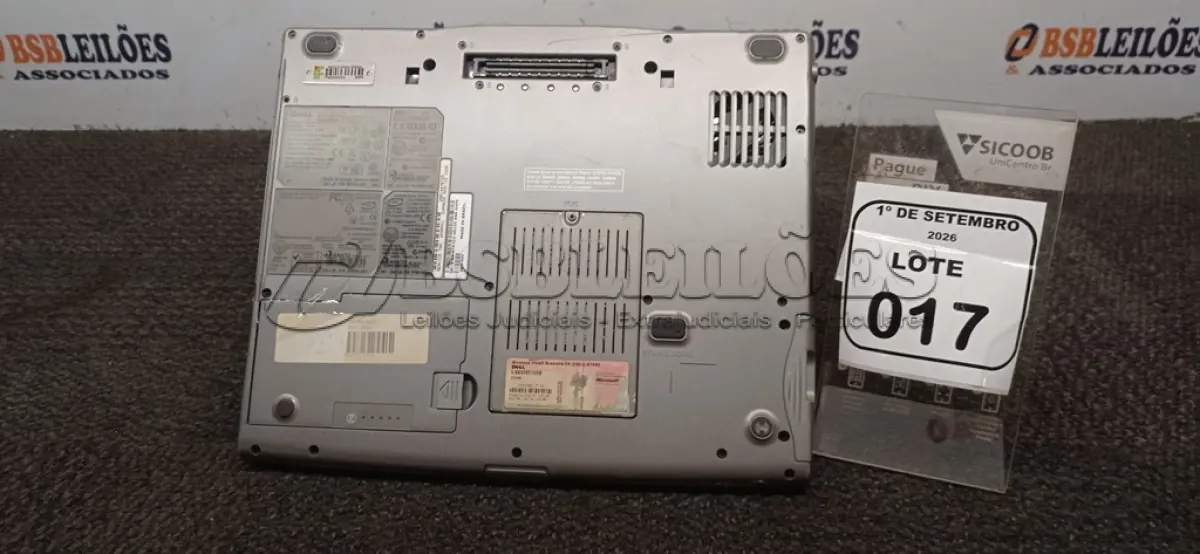 LOTE 017 - 01 NOTEBOOK MARCA DELL SEM FONTE. (NO ESTADO) ATENÇÃO! FAZER A VISITAÇÃO ANTES DE ARREMATAR, NÃO SABEMOS SE FUNCIONA, LEILÃO NÃO TEM GARANTIA E NEM DEVOLUÇÃO, SUJEITO A POSSÍVEIS AVARIAS VISÍVEIS/OCULTAS E/OU AUSÊNCIA DE COMPONENTES.