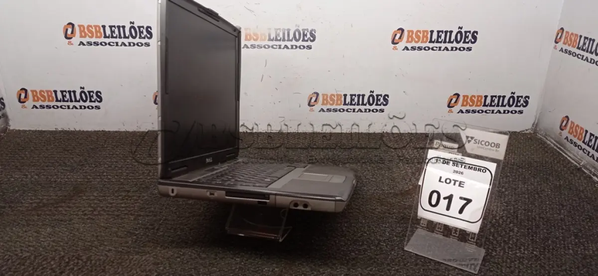 LOTE 017 - 01 NOTEBOOK MARCA DELL SEM FONTE. (NO ESTADO) ATENÇÃO! FAZER A VISITAÇÃO ANTES DE ARREMATAR, NÃO SABEMOS SE FUNCIONA, LEILÃO NÃO TEM GARANTIA E NEM DEVOLUÇÃO, SUJEITO A POSSÍVEIS AVARIAS VISÍVEIS/OCULTAS E/OU AUSÊNCIA DE COMPONENTES.